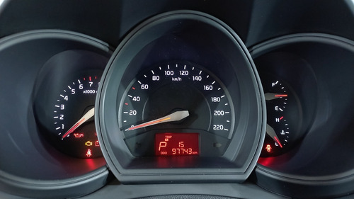 Imagen 9 de 21 de Kia Rio 1.4 R - 330856