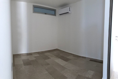 Condominio De 2 Recamaras En La Mejor Zona, Cancun