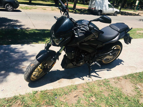 Dominar 400