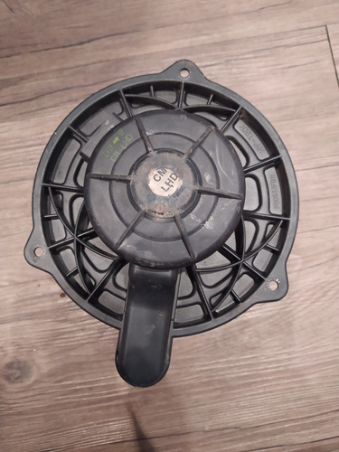 Imagen 4 de 4 de Motor Soplador Aire Acondicionado Chevrolet Orlando 09-15