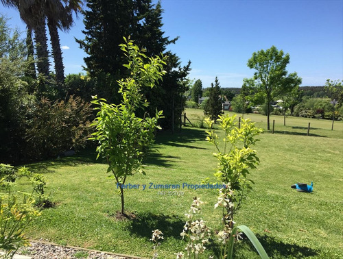Casa En Venta La Tahona, 4 Dormitorios Y Servicio.