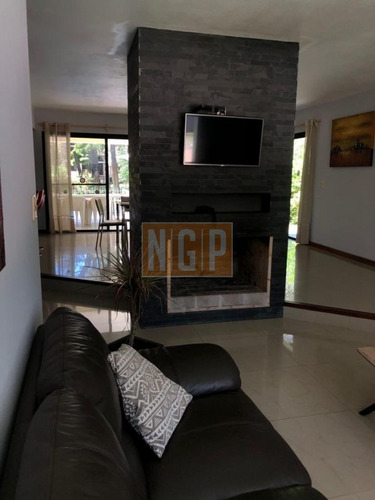 Imagen 11 de 23 de Hermosos Duplex