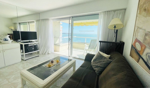 Imagen 1 de 23 de Apartamento En Venta De 3 Dormitorios En Playa Mansa (ref: Lij-5758)