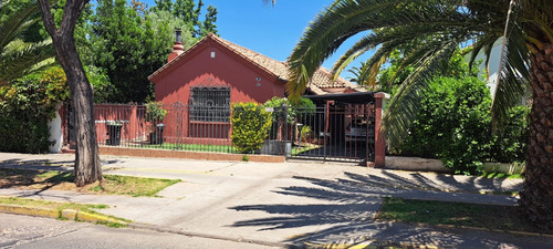 Buena Casa En Excelente Sector De Ñuñoa