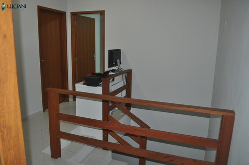 Ótimo Sobrado Mobiliado Com 03 Dormitórios Em Balneário Camboriú! - Ca00401 - 68538615
