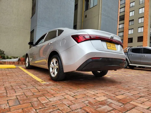 MG GT 1.5 Std