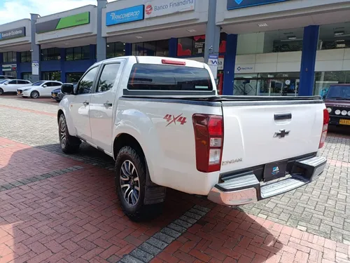 Chevrolet Luv Dmax
