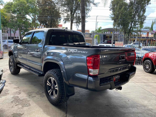 Imagen 4 de 12 de Toyota Tacoma 2017 3.5 Trd Sport At