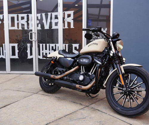 Harley Davidson Iron 883 2014