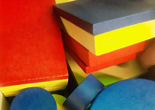 Montessori Juego Atributos Bloques Lógicos Madera