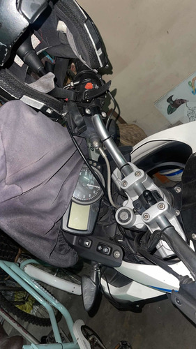 Imagen 4 de 15 de Bmw 427-g650gs