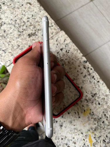 iPhone 8 Plus