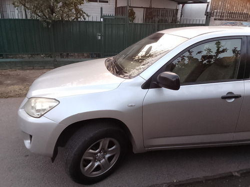 Vendo Rav 4 2013 Con Todos Los Papeles En Pefecto Estado