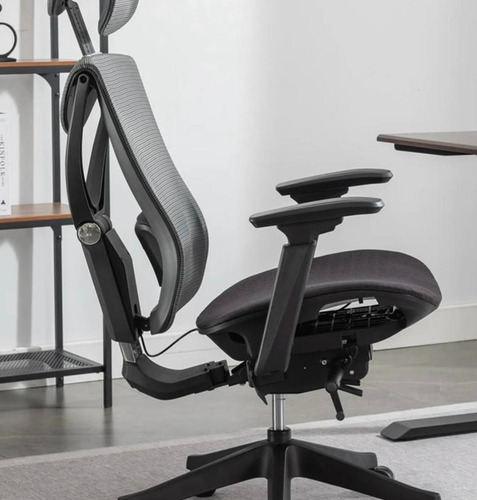 Silla de oficina ergonómica sobre lienzo -Mk-6188, material de tapicería negro, pantalla de malla