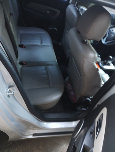 Chevrolet Cruze 1.8 Ltz Mt 4 p