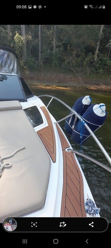 Lancha Ventura 300