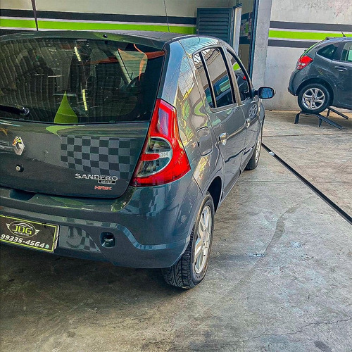 Imagem 5 de 11 de Renault Sandero