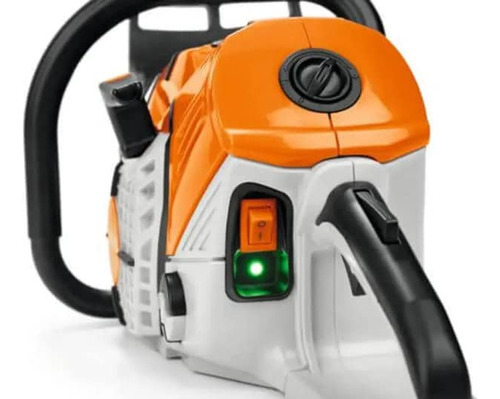 Motosserra De Brinquedo Stihl Operada Por Bateria Com Som Pa