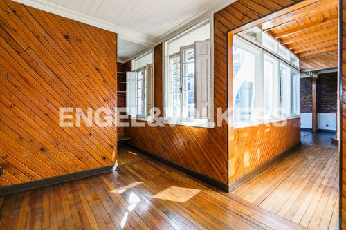Imagen 18 de 23 de Venta Casona Con 4 Dptos + Local Comercial En Barrio Yungay