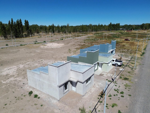 Venta De Casa En La Herradura, Plottier