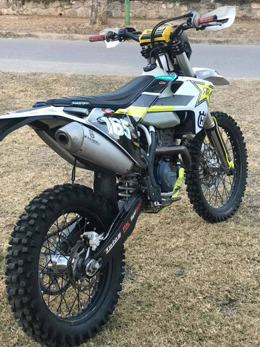 Imagen 5 de 7 de Husvarna 350 Fe