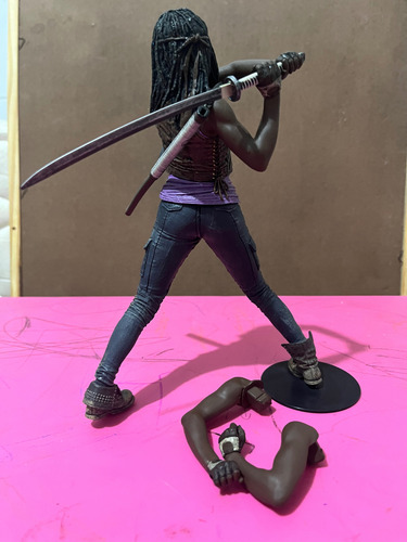 Michonne The Walking Dead Mcfarlane Deluxe 25cm (Usado)