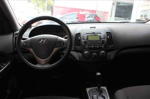 Hyundai I30 Hyundai I30 Cw 2.0 Mpfi 16v Gasolina 4p Automati