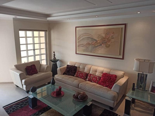 Imagen 13 de 16 de Yosmar & Fernando Venden Townhouse En Trigal Norte, Res. Monte Plata. Lemth - 163 Solo Clientes