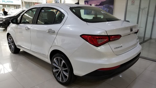 Imagen 14 de 15 de Fiat Cronos 1.8 Premium Manual ( L )