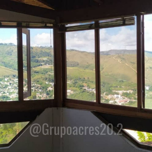 Imagen 3 de 11 de Acogedora Casa En Venta Ubicada En San Pedro De Los Altos, Los Teques. Cf
