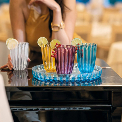 Vaso Plastico Dolcevita Guzzini Diseño Italiano 470 Cc Color Amatista