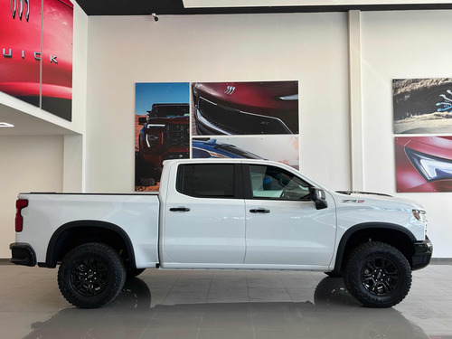 Chevrolet Cheyenne 6.2 Doble Cab Zr2 4X4 At