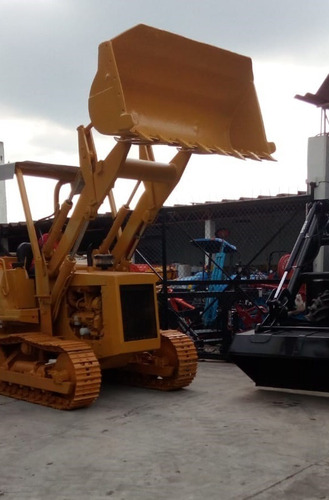Traxcavo Marca Caterpillar Modelo 931 Cargador Sobre Orugas