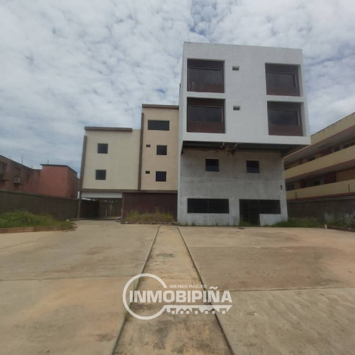 Imagen 3 de 4 de Edificio En Venta Ciudad Bolívar - Estado Bolívar Lp