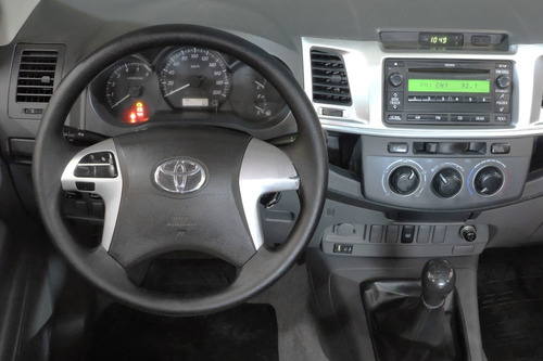 Imagen 13 de 14 de Toyota Hilux Dc Sr 3.0 Tdi 4x2