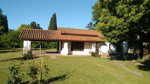 Imagen 3 de 14 de Quinta Barrio El Trebol - Ezeiza Venta Con 2 Casas Y Pileta