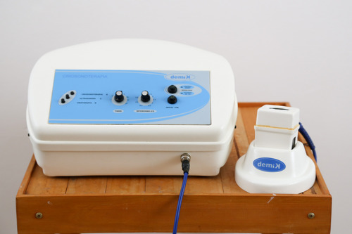Demik Criosonoterapia 220v - Crioterapia Y Ultrasonido