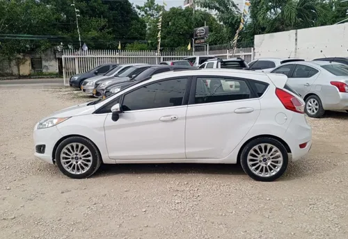 Ford Fiesta 1.6 Hatchback Titanium