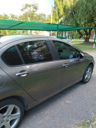 Peugeot 408 Allure Plus