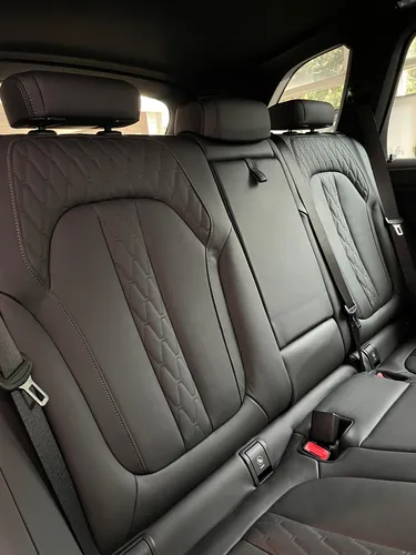 X5 M60i