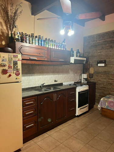 Casa En Venta En De Vicenzo Grande, Del Viso, Pilar