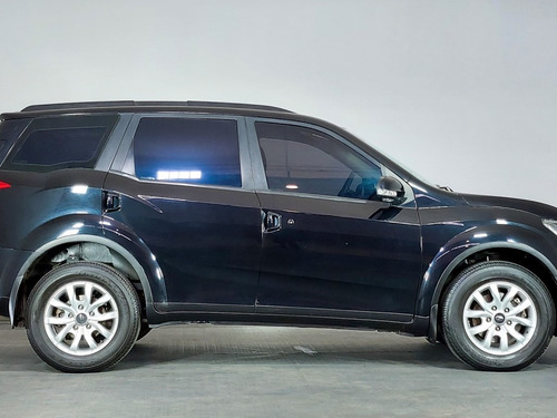 Imagen 4 de 15 de Mahindra Xuv500 2.2 Fl Base 4x2 At