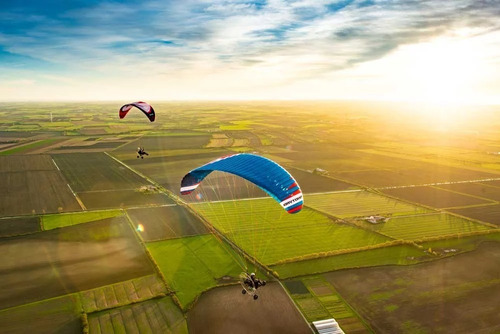 Imagen 1 de 10 de Vuelo Bautismo Paratrike (parapente Con Motor)