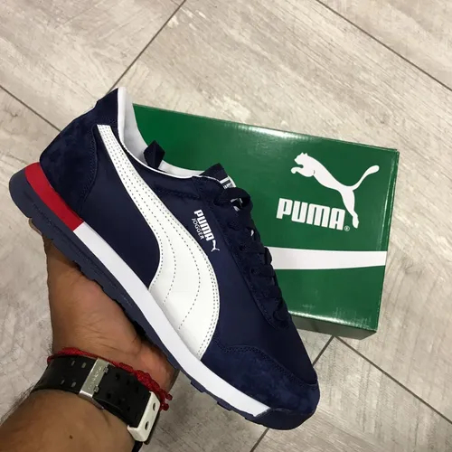 puma fuego hombre