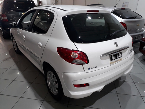 Peugeot 207 5 Pts Compact Allure 2012, Concesionario Oficial