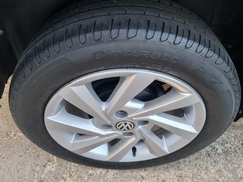 Volkswagen Voyage 1.6 16v Msi Aut. 4p