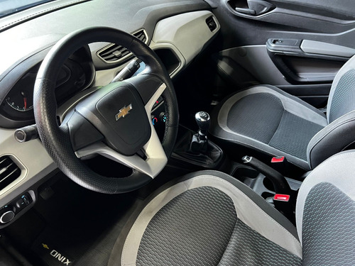 Chevrolet Onix 1.0 Ls 5p