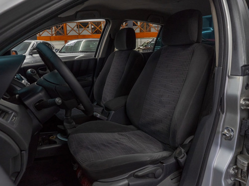 Renault Megane 1.6 DYNAMIQUE 16V FLEX 4P MANUAL