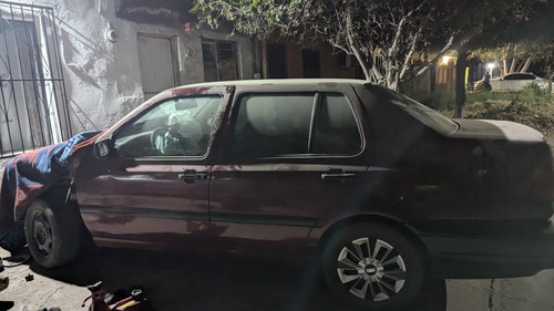 Volkswagen Jetta 2.0 Cl Mt