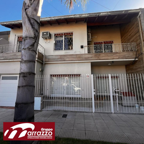 Casa En Venta En Ramos Mejía